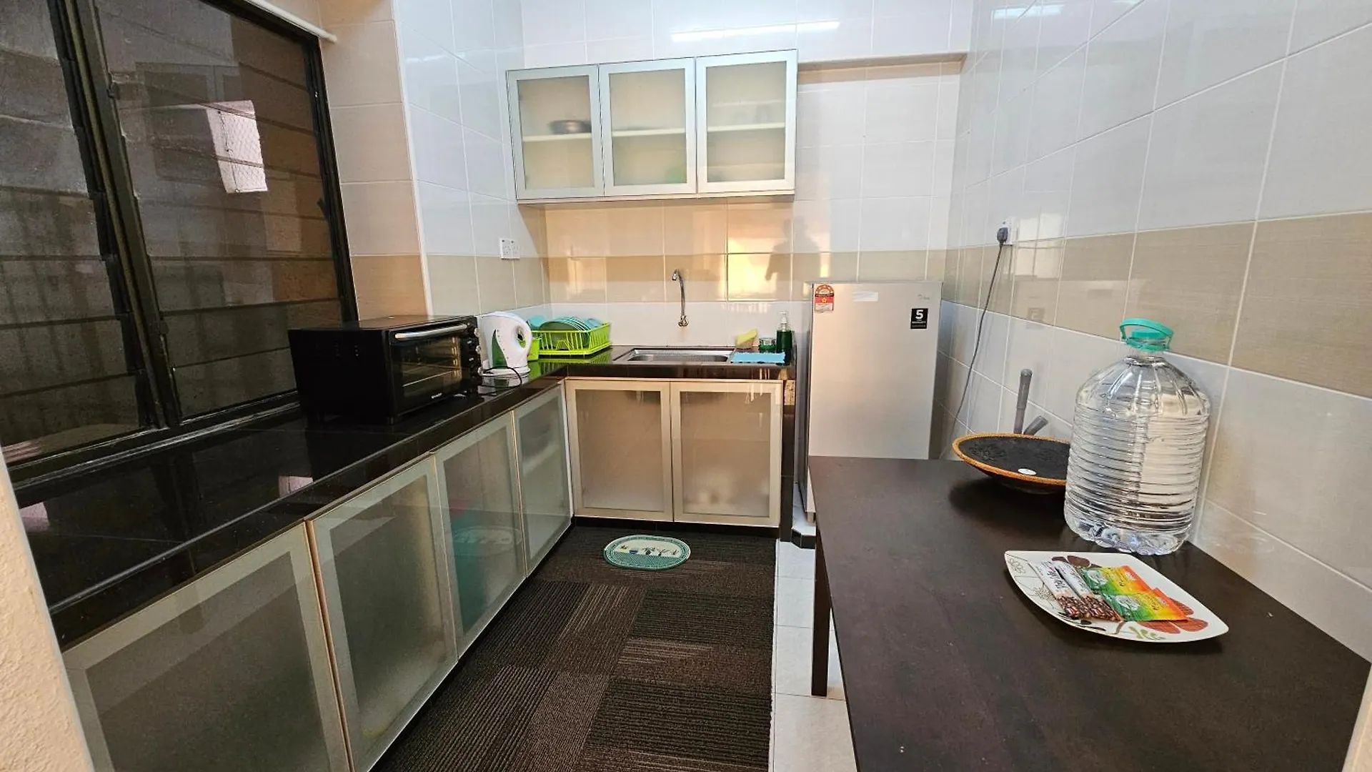 Bintara Guesthouse Sri Sayang Batu Feringgi Apartment